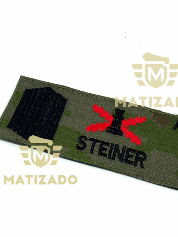 Galleta militar con aspa de borgoña